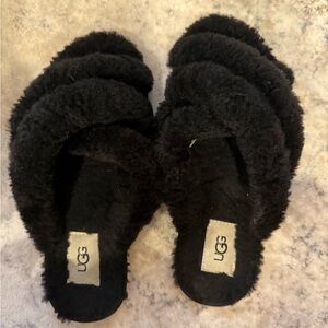 Women’s ugg slippers